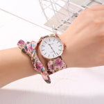 Vogue Floral Strap Wristwatch - Taapano